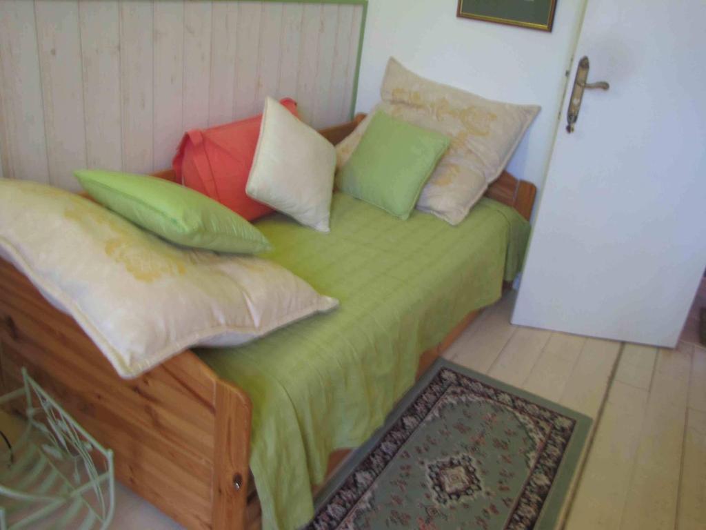 Chambres D'Hotes Les Pensees Douces Оксер Екстериор снимка