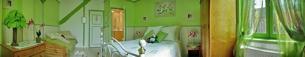 Chambres D'Hotes Les Pensees Douces Оксер Екстериор снимка